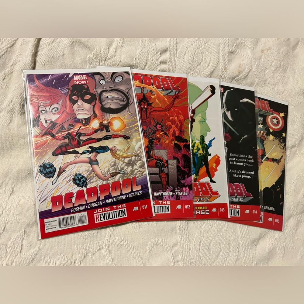 DEADPOOL COMIC BOOKS!